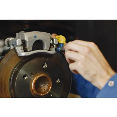 Brake Pads and Discs Replacement